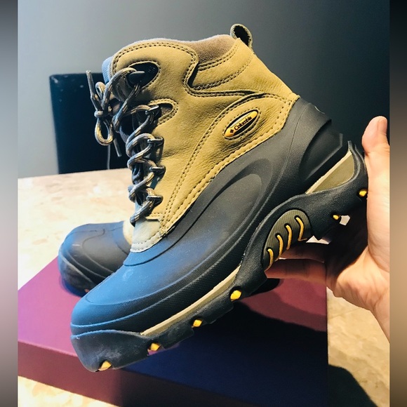 Columbia boots size 6.5 - Picture 7 of 12
